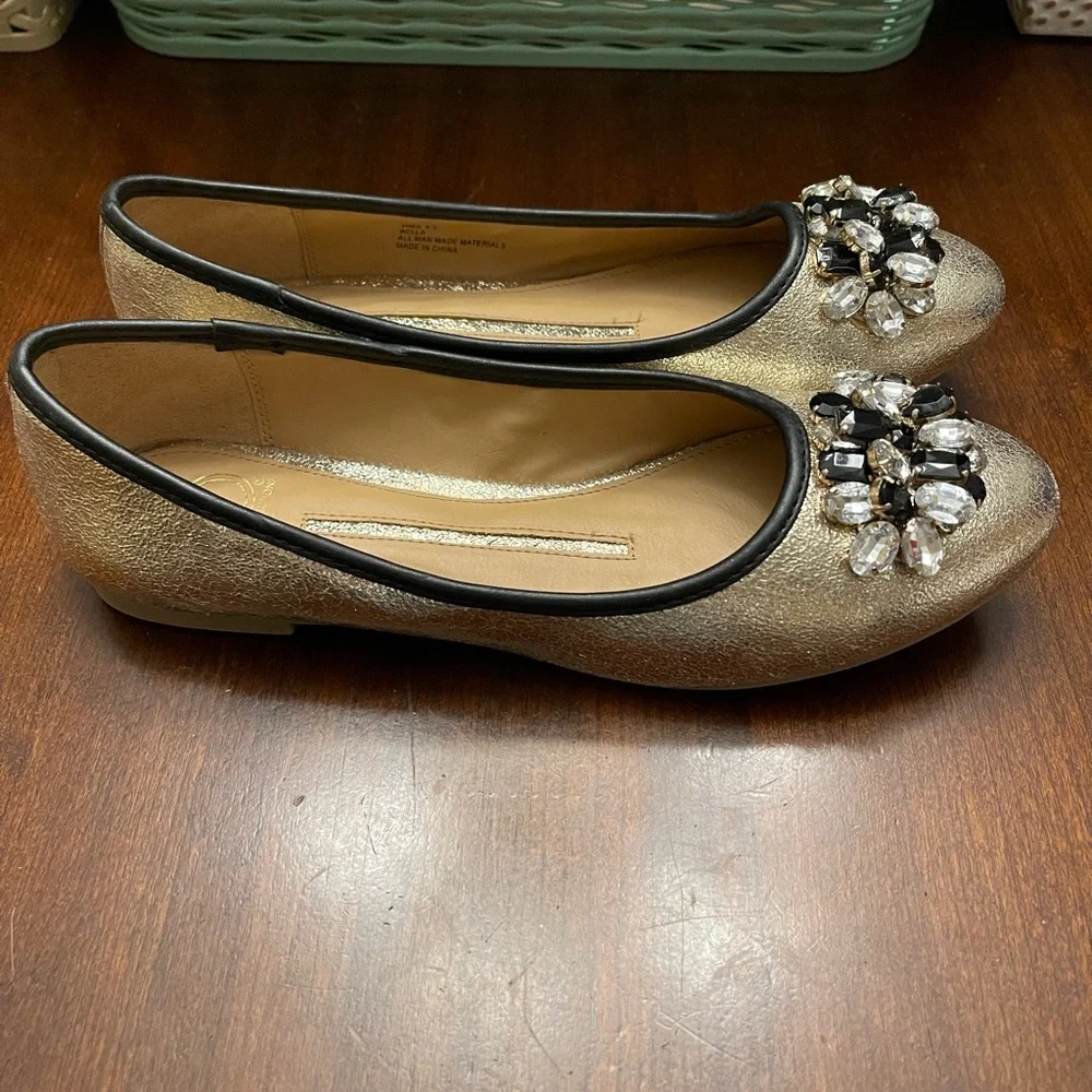 NWOT New Direction Bella Embellished Flats - Picture 4 of 7